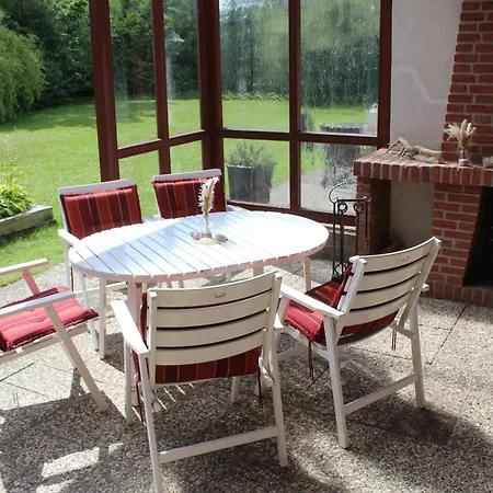 Strandhaus Schrbtz Casa de Férias *